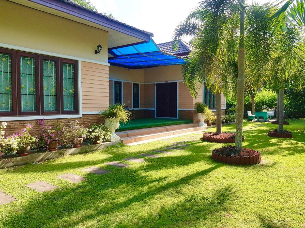 Malinee Villa Phuket 방타오 비치 외부 사진