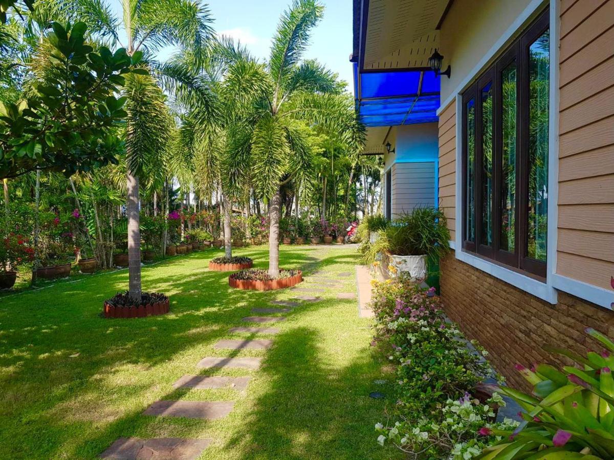 Malinee Villa Phuket 방타오 비치 외부 사진