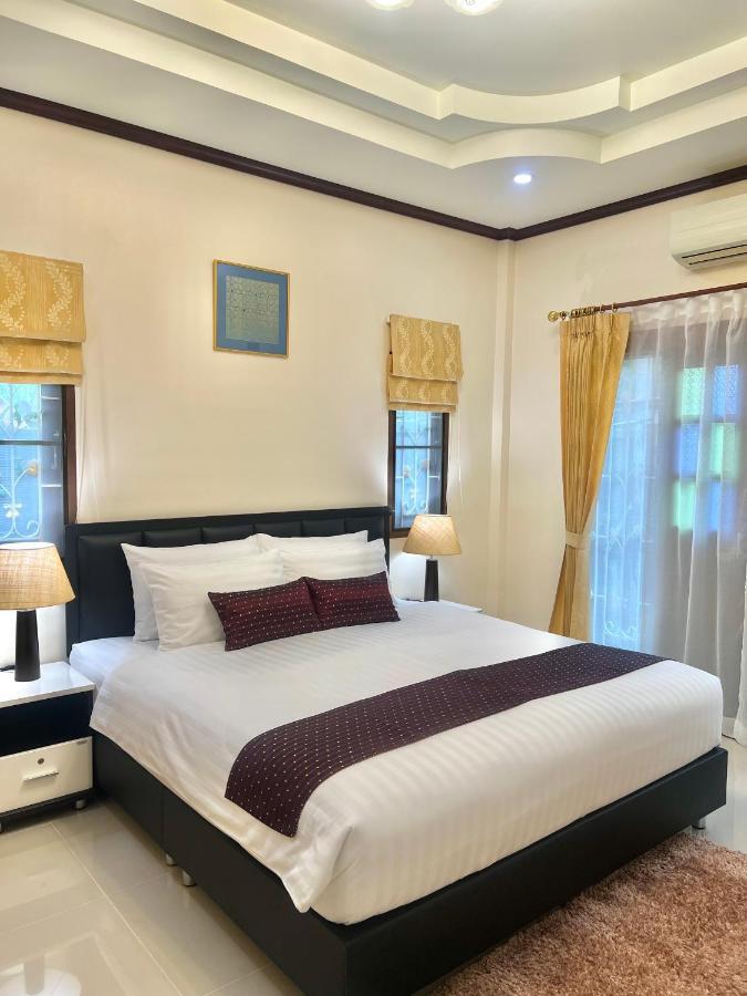 Malinee Villa Phuket 방타오 비치 외부 사진