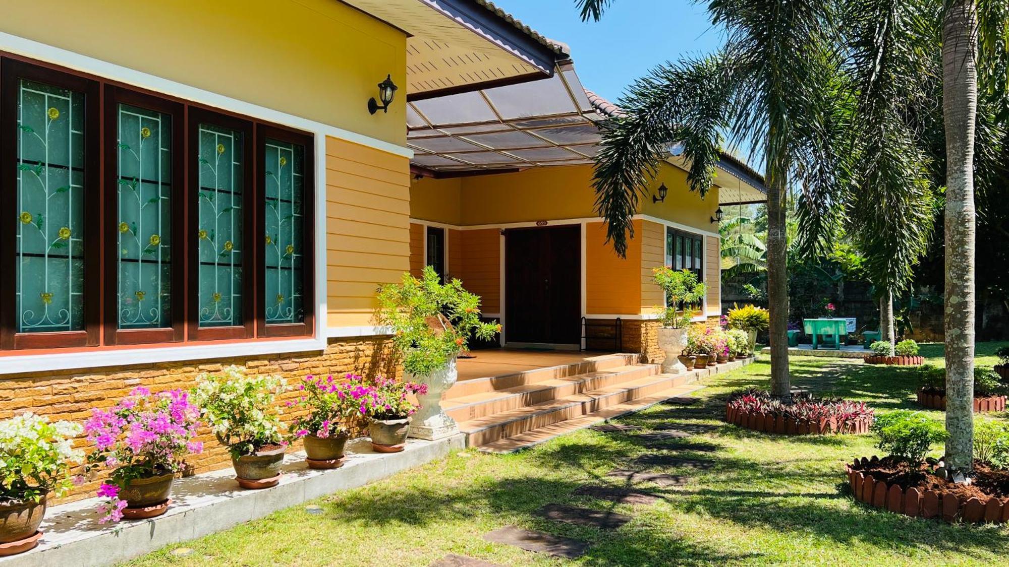 Malinee Villa Phuket 방타오 비치 외부 사진