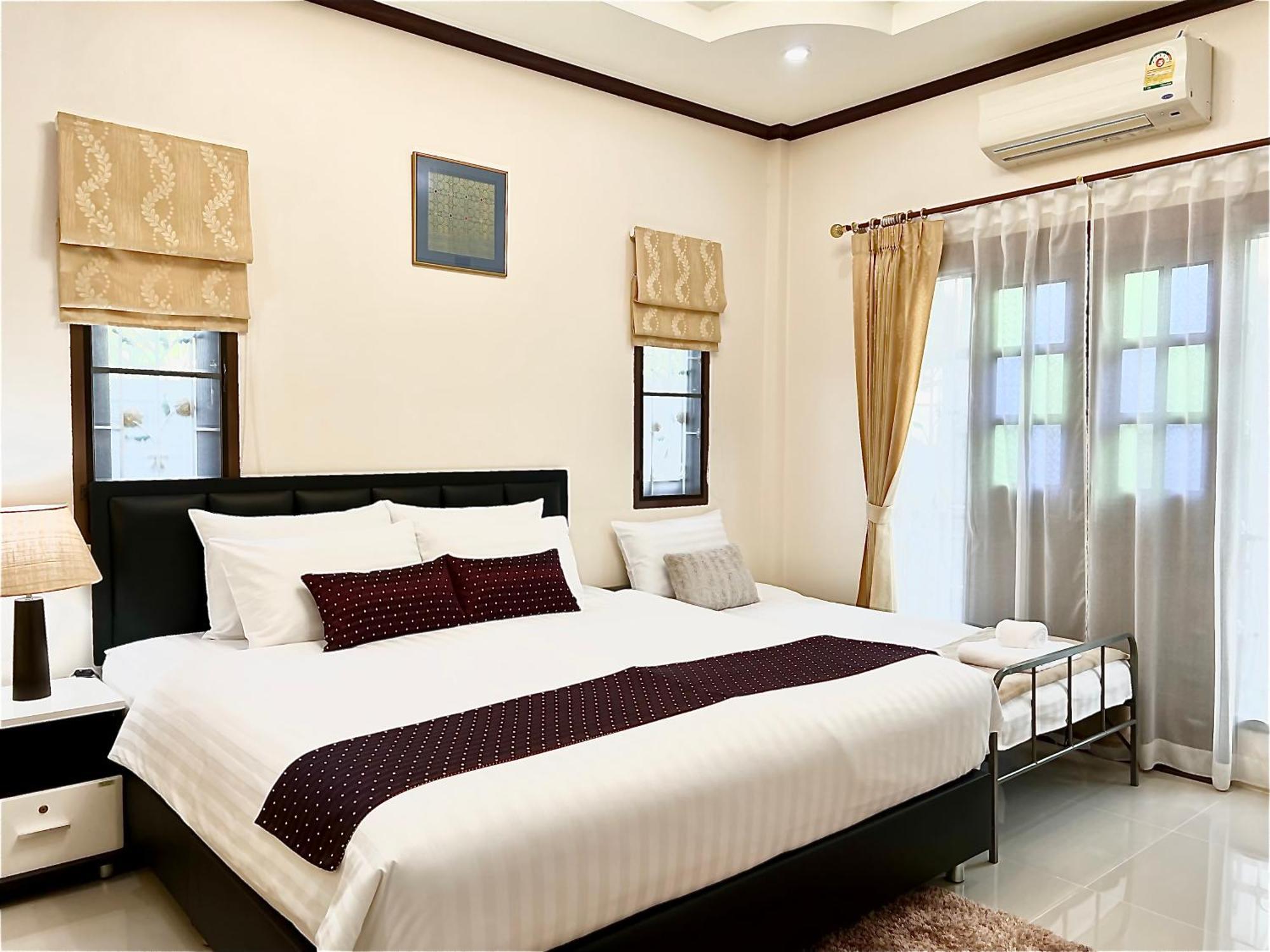 Malinee Villa Phuket 방타오 비치 외부 사진