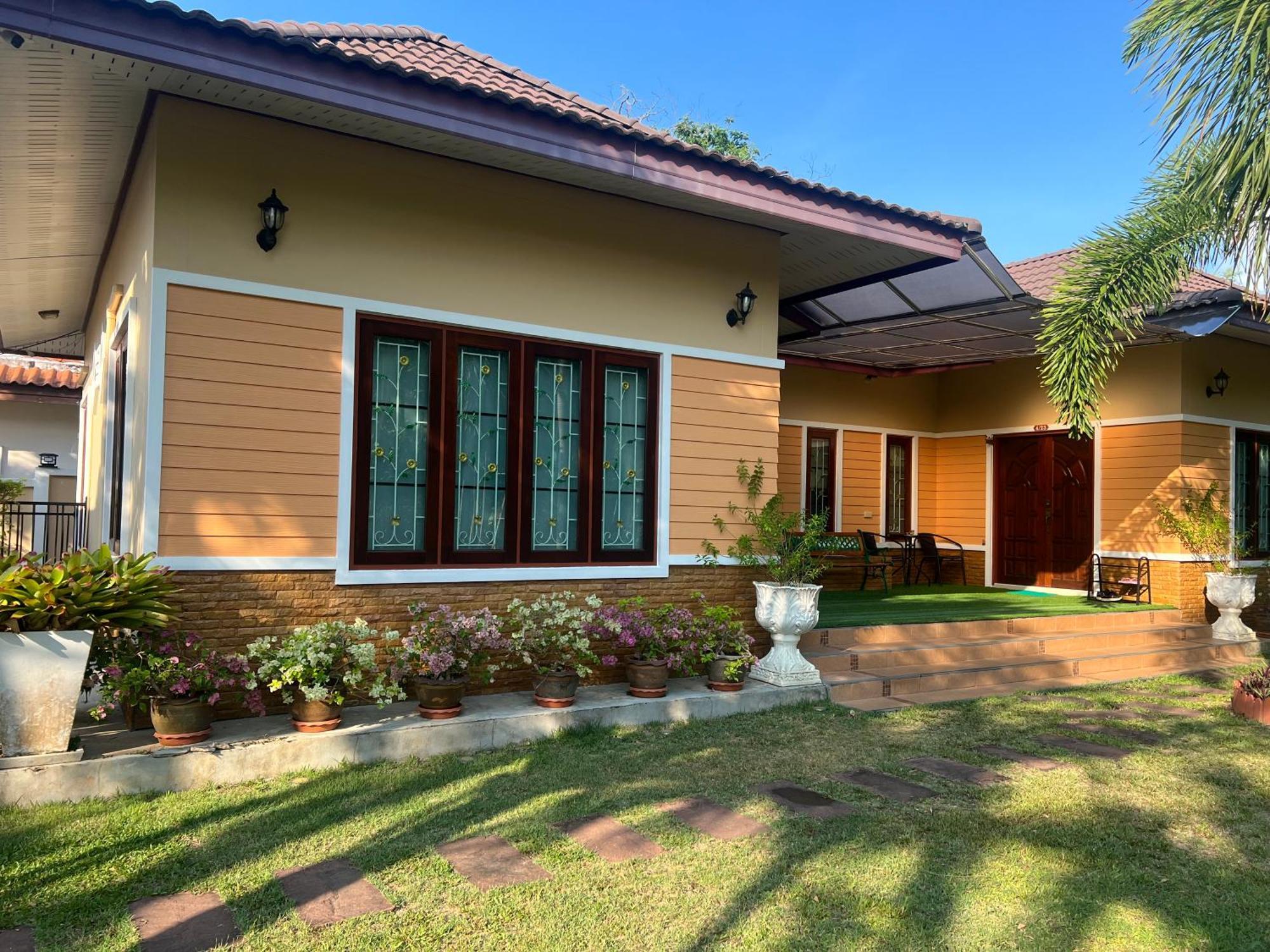 Malinee Villa Phuket 방타오 비치 외부 사진