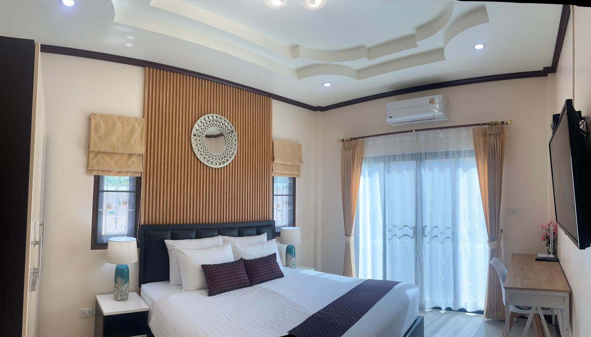 Malinee Villa Phuket 방타오 비치 외부 사진
