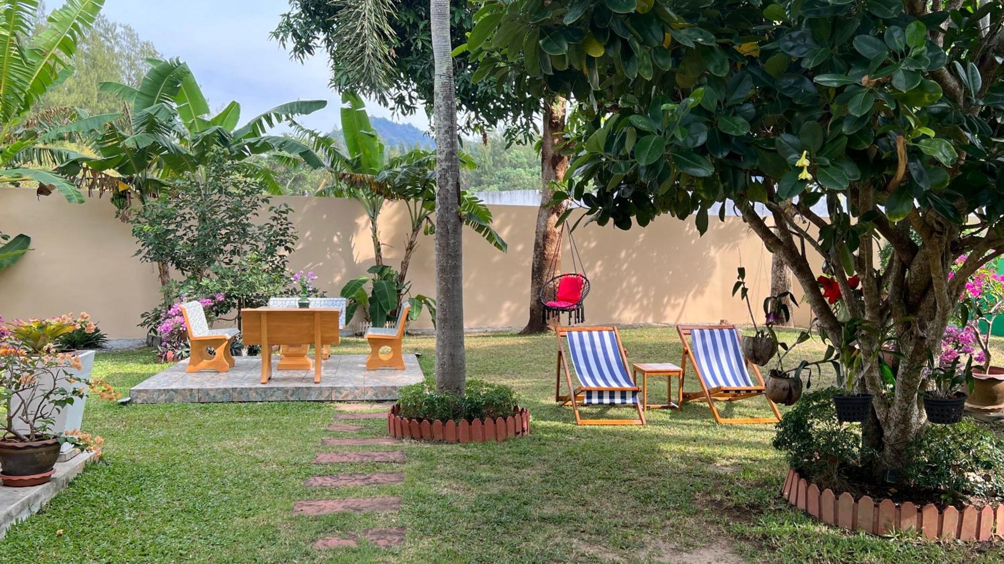 Malinee Villa Phuket 방타오 비치 외부 사진